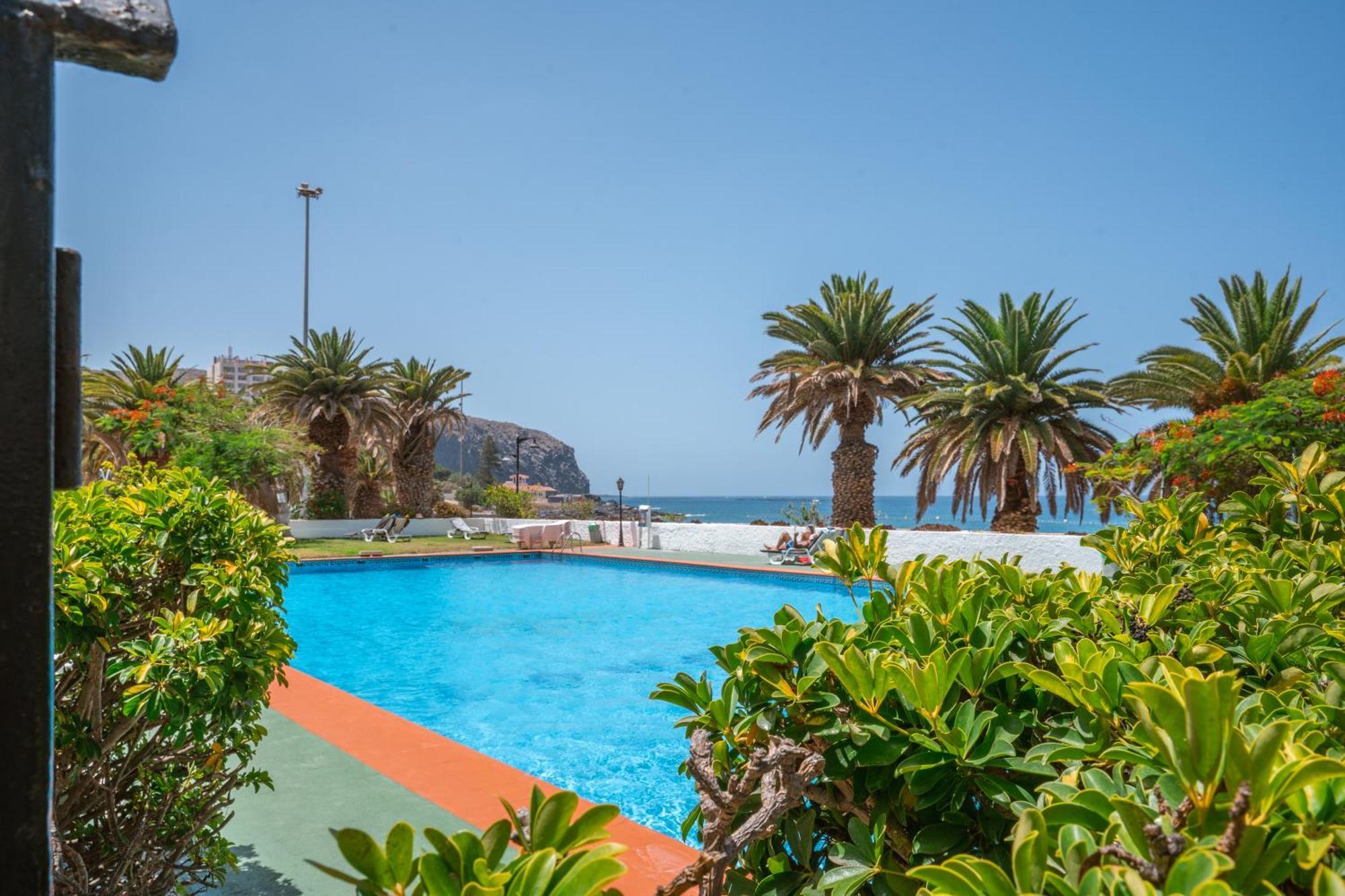 Go2Tenerife Apart'Dida Pool & First Line Of The Sea Los Cristianos  Exteriör bild